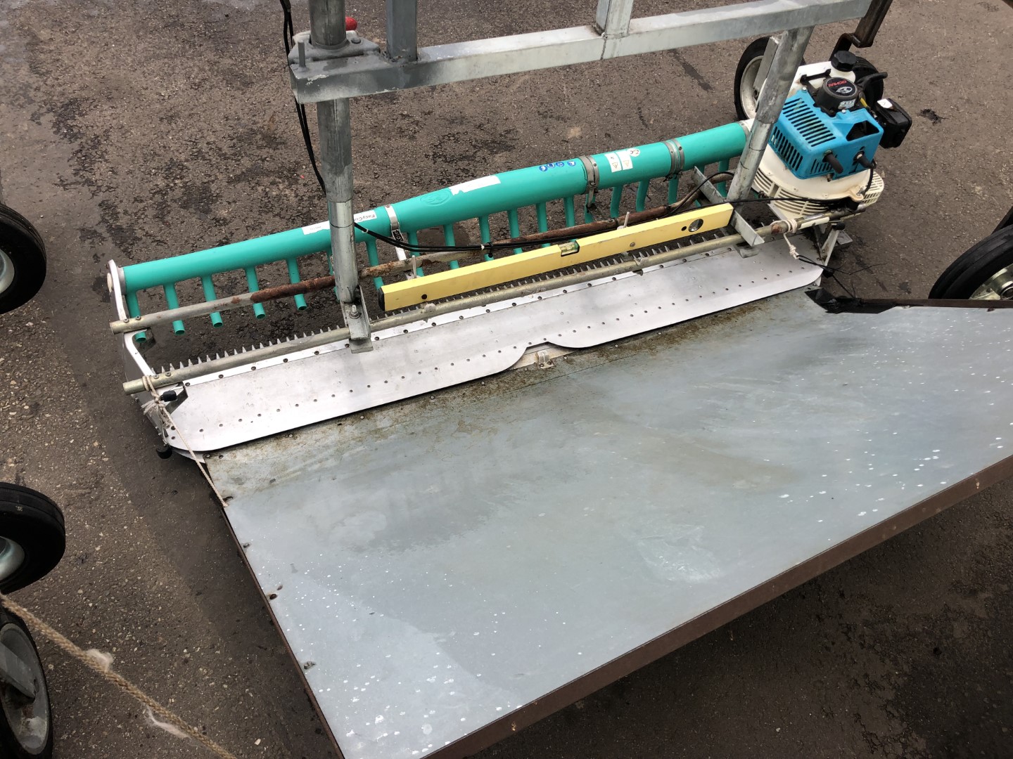 Horti Hands Eazycut pruning machine