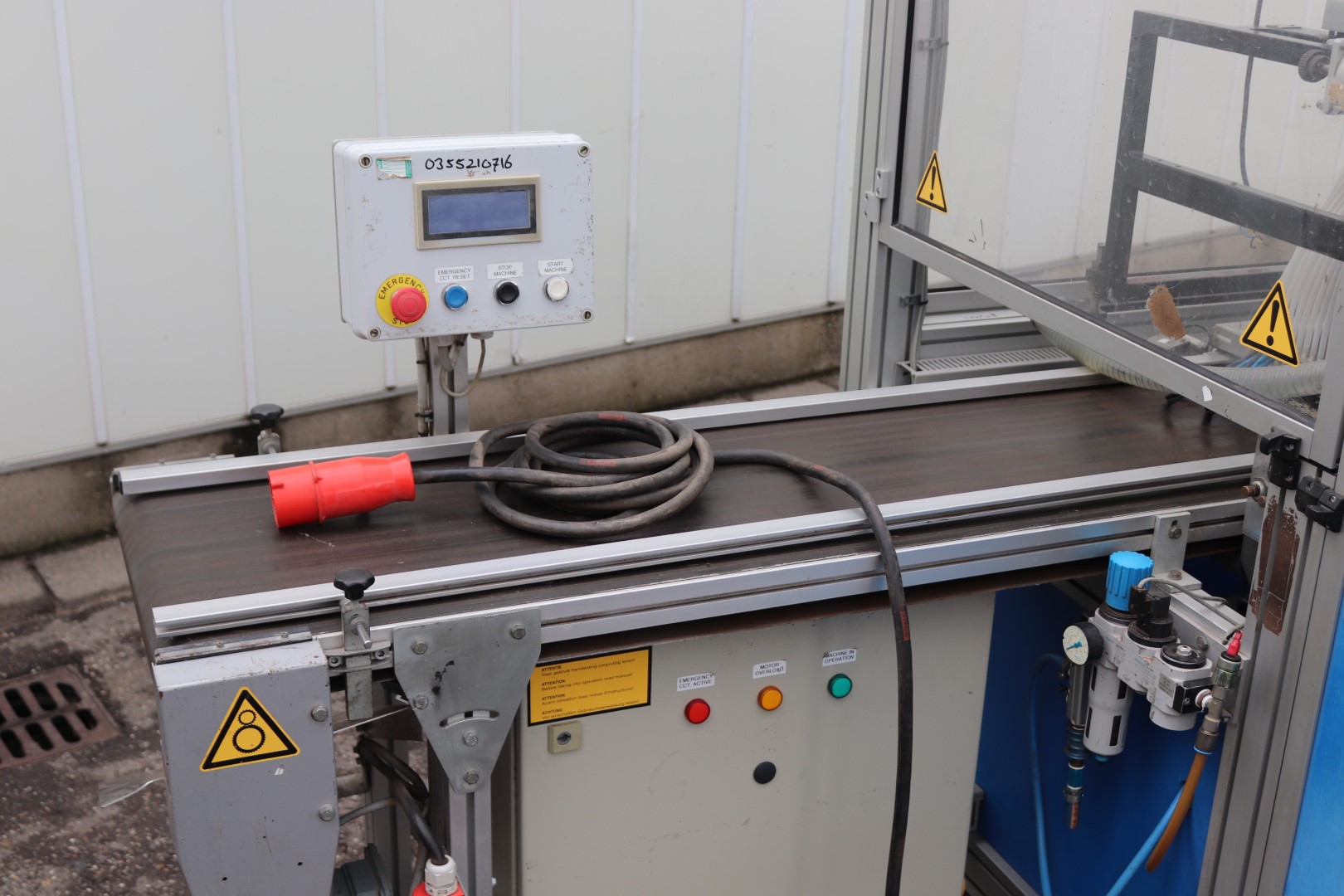 Visser seeding machine for trays