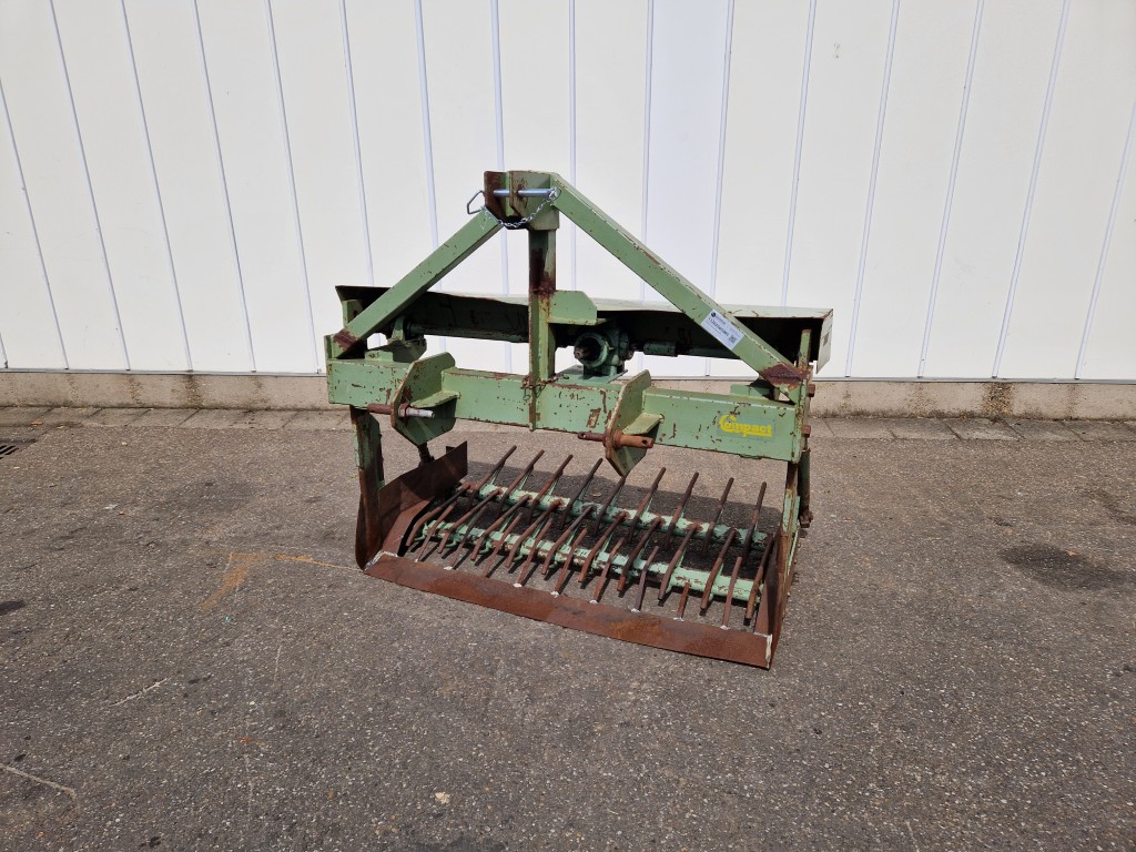 Compact Вибрационная выкопочная скобa 142 см