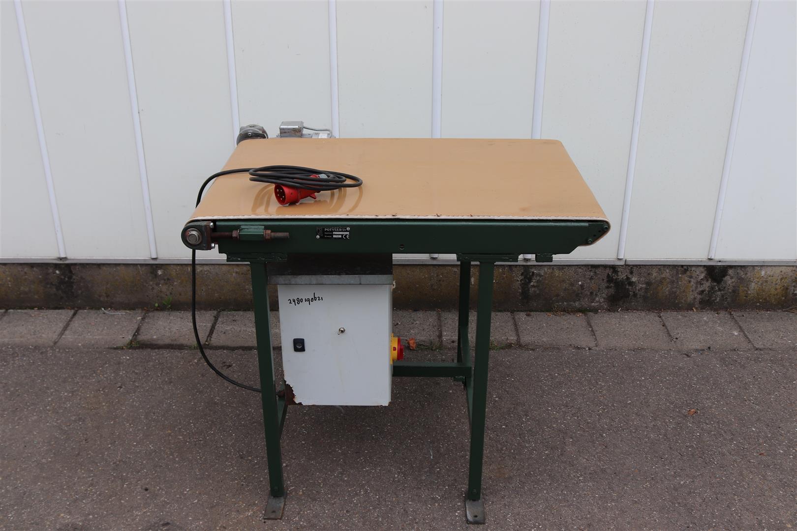 Potveer conveyor 100 x 70 cm