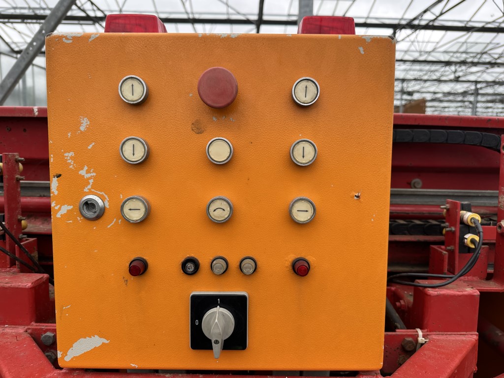 Miedema AKV42 Наполнитель контейнеров