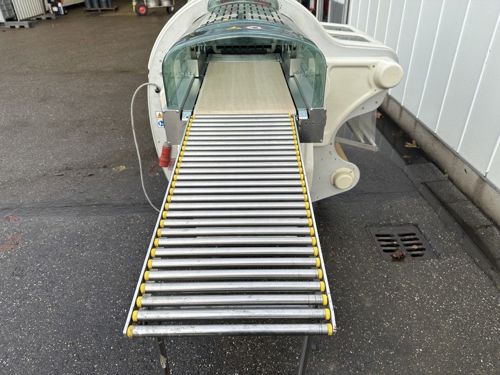 Waldyssa Automac PIU 55 Машинa для упаковки в стрейч-пленку с 2-метровым конвейером