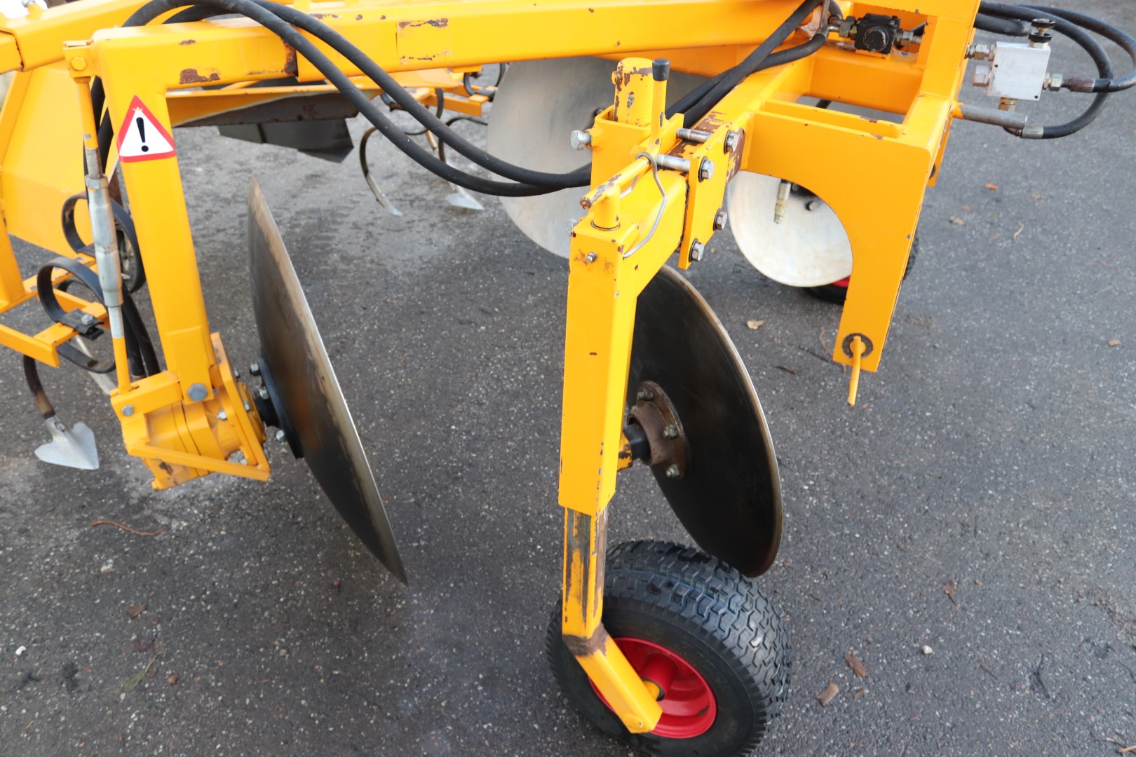 Panter 4-83 �����-/������������������