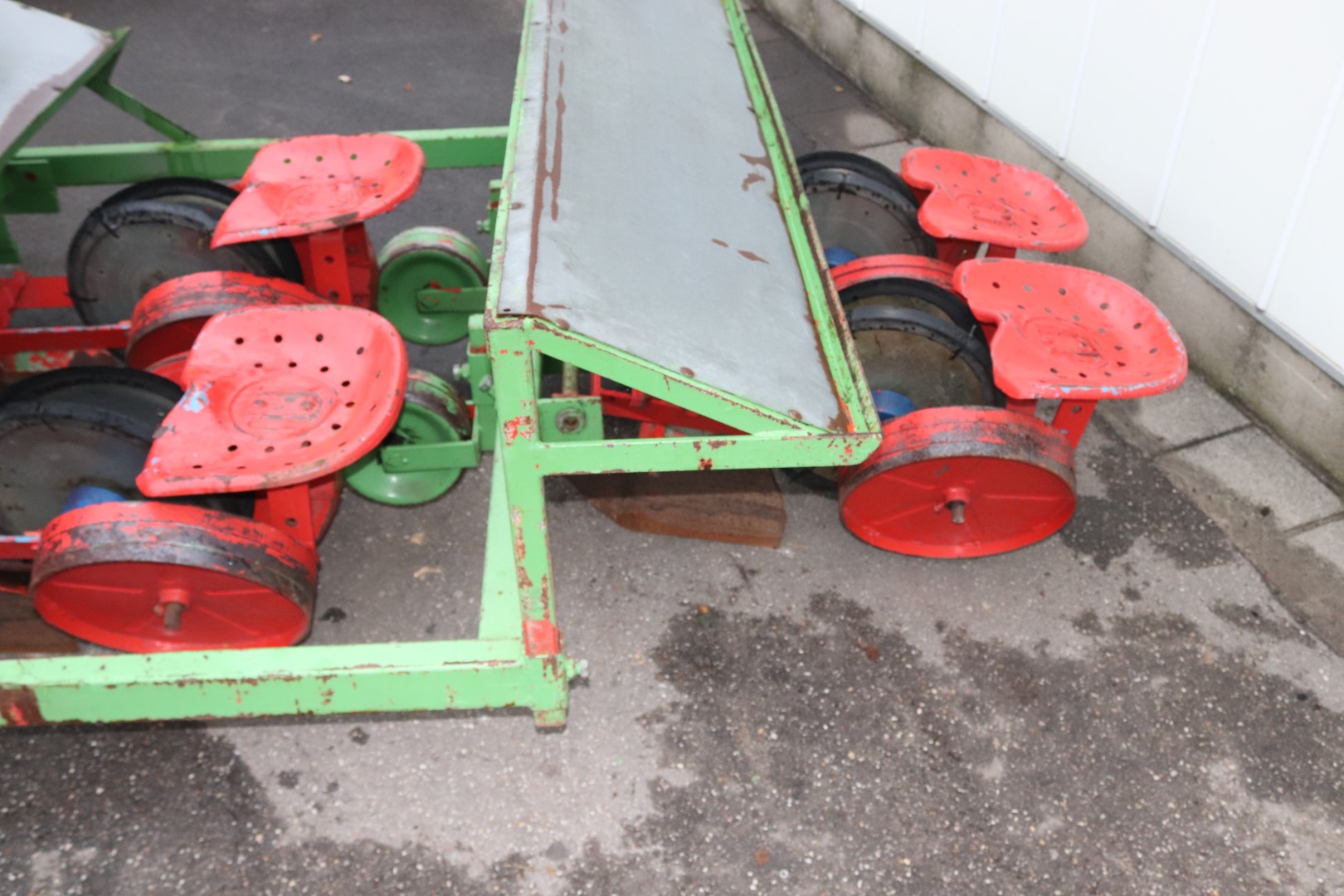 Halmec / Accord 4 row planting machine