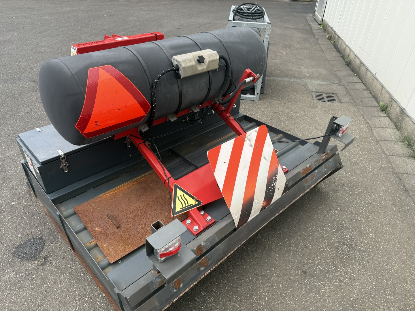 Hoaf KB 1.8 ���������� ����� 180 �� � 3 �������� ���������