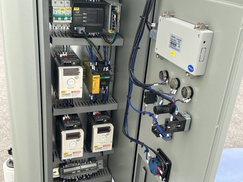Youngsunpack Europe MH-FG2000B Паллетоупаковщик с рампой