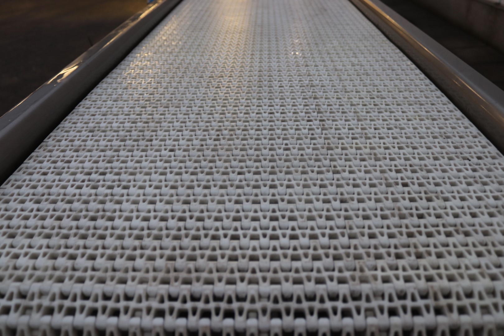 Bouwpaco stainless steel conveyor 170 x 55 cm