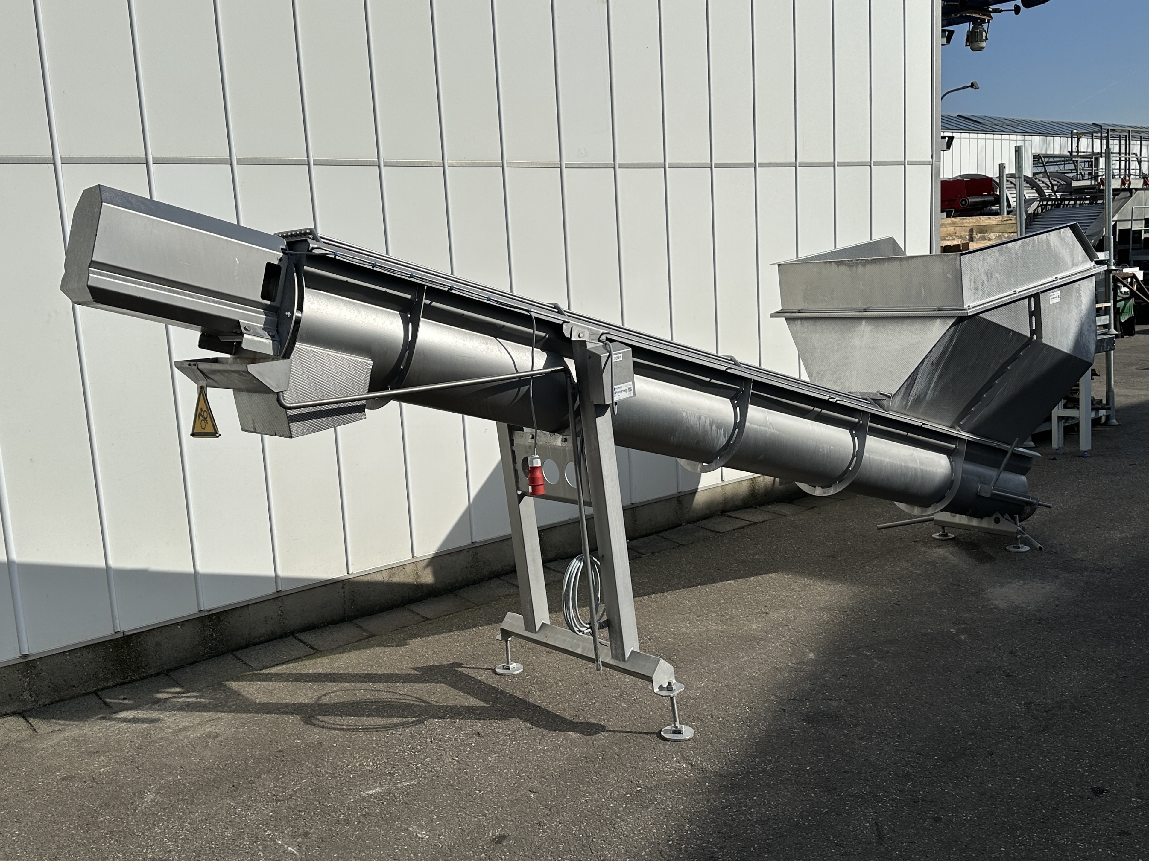 DTS Шнековый конвейер 475 x 35 см