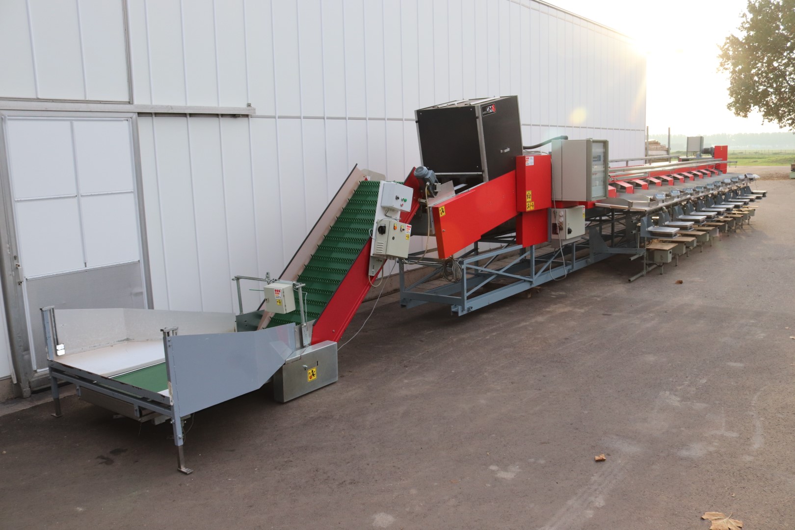 Aweta GM3-10 grading machine for peppers