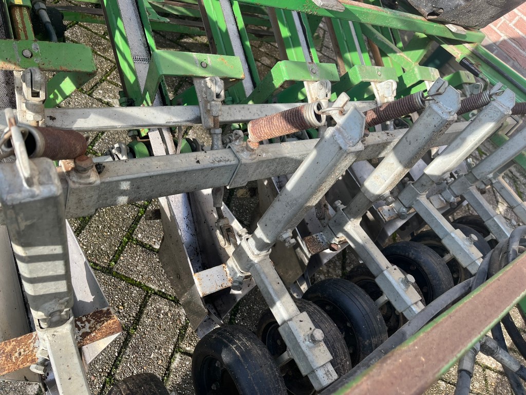 ���������� ���������� ������ Basrijs ��� ������ � ���������� Honda