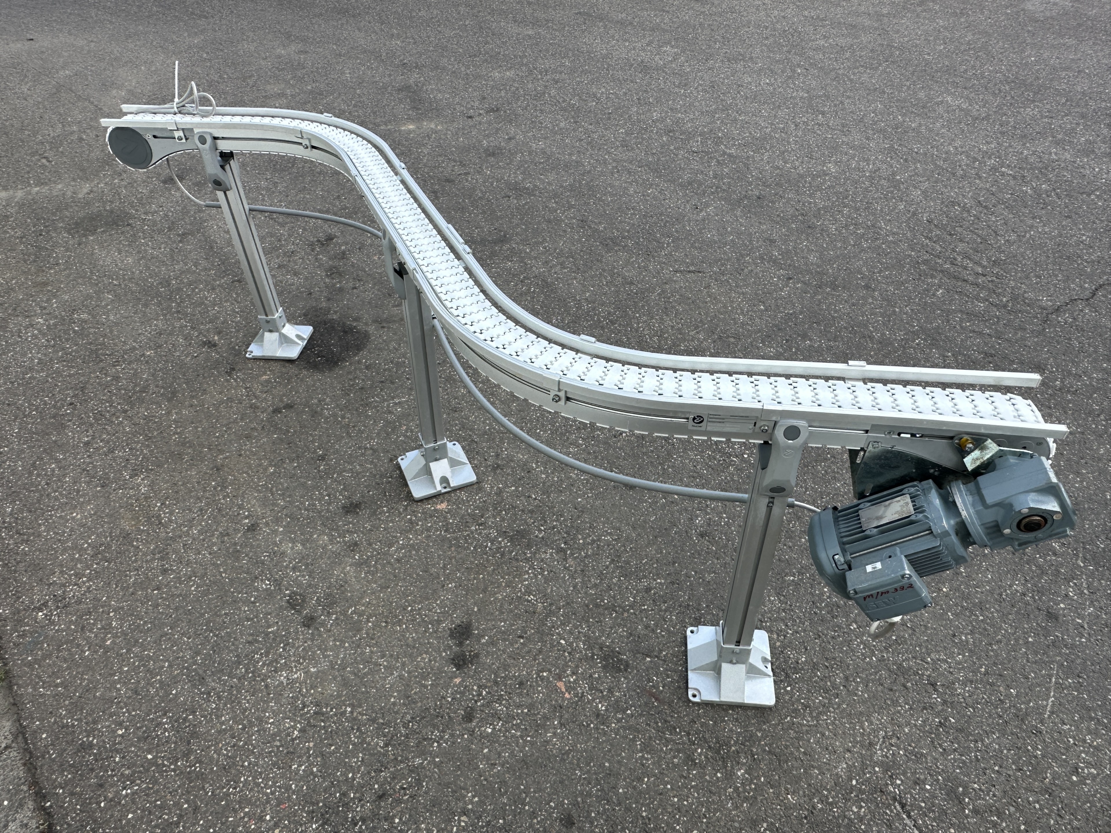 Flexlink конвейер S-образный 2 x 90° ширина 8,5 см