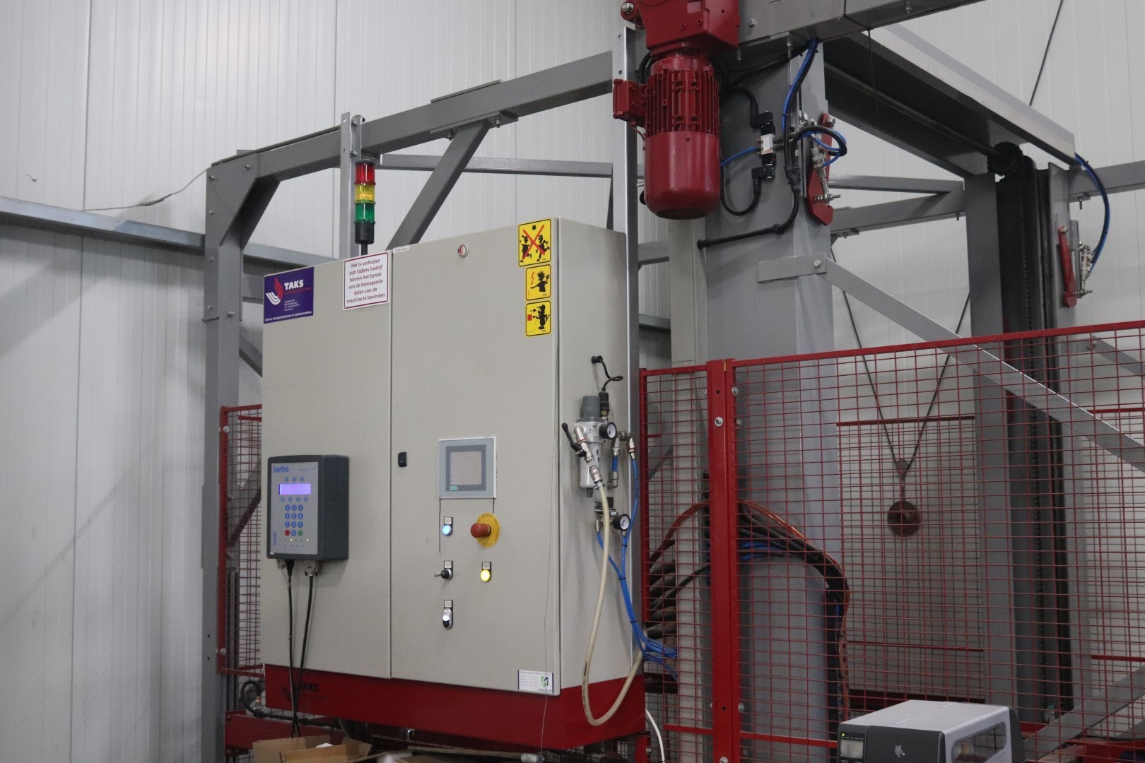 Taks MPL palletizer