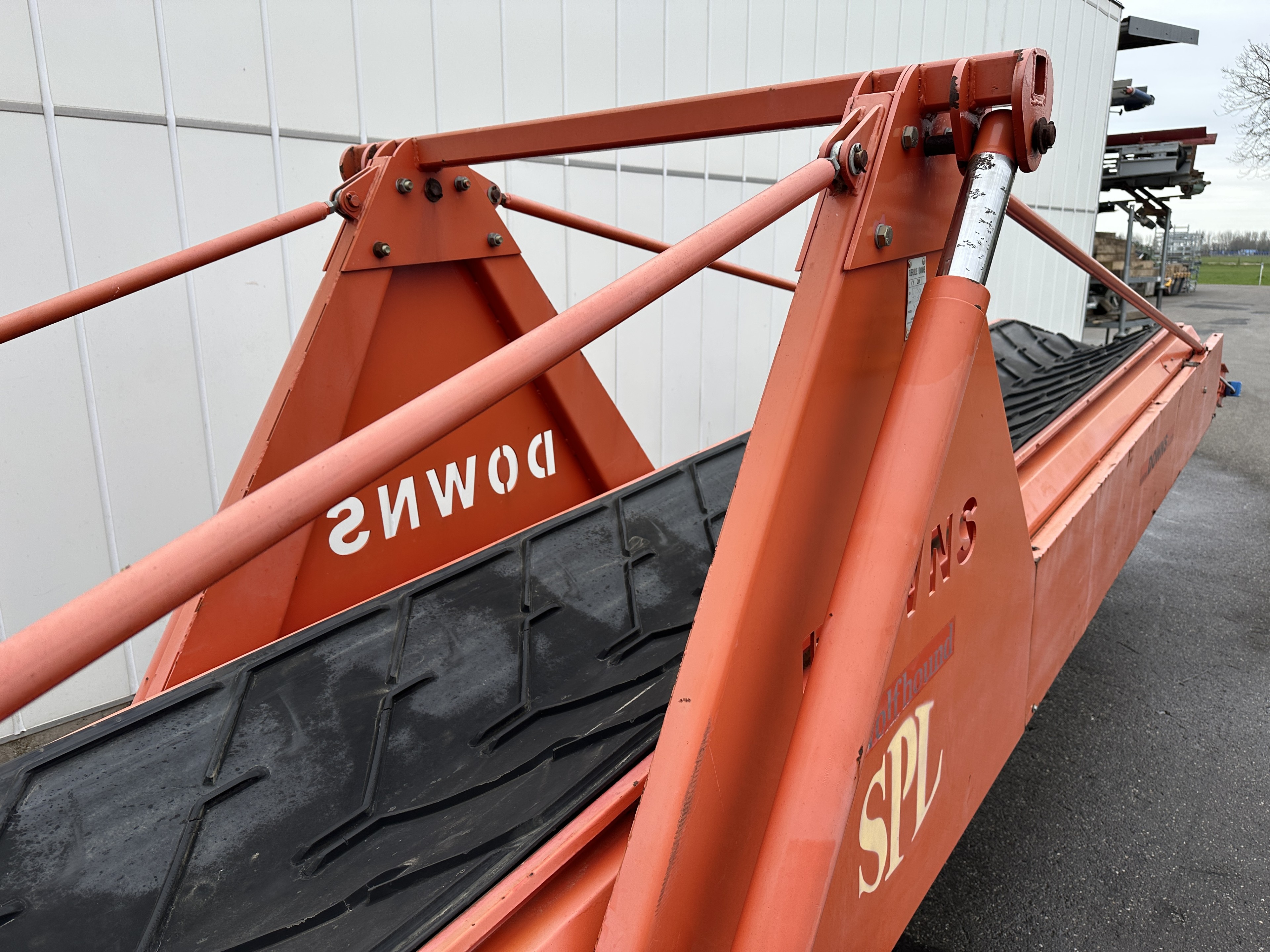Downs TEL17.80 ������������� ��������������� 1620 x 80 cm