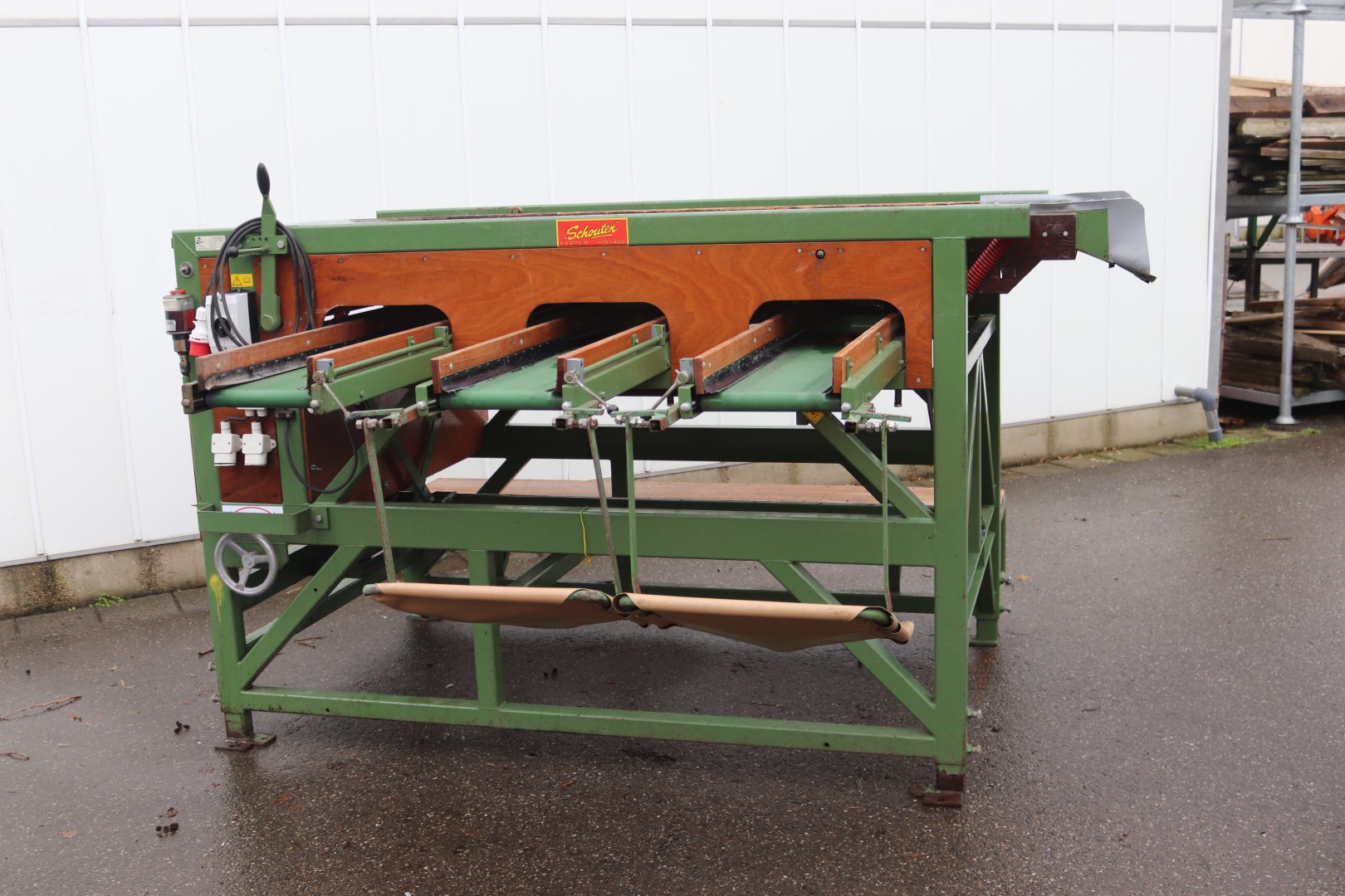 Сортировочная машина Schouten 3+1 сортировка
