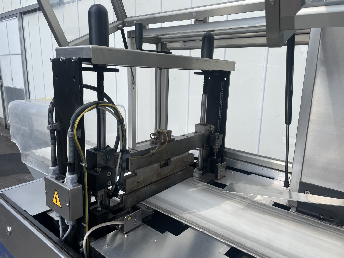 ��������� Ulma PV-350 � ��������� �������������