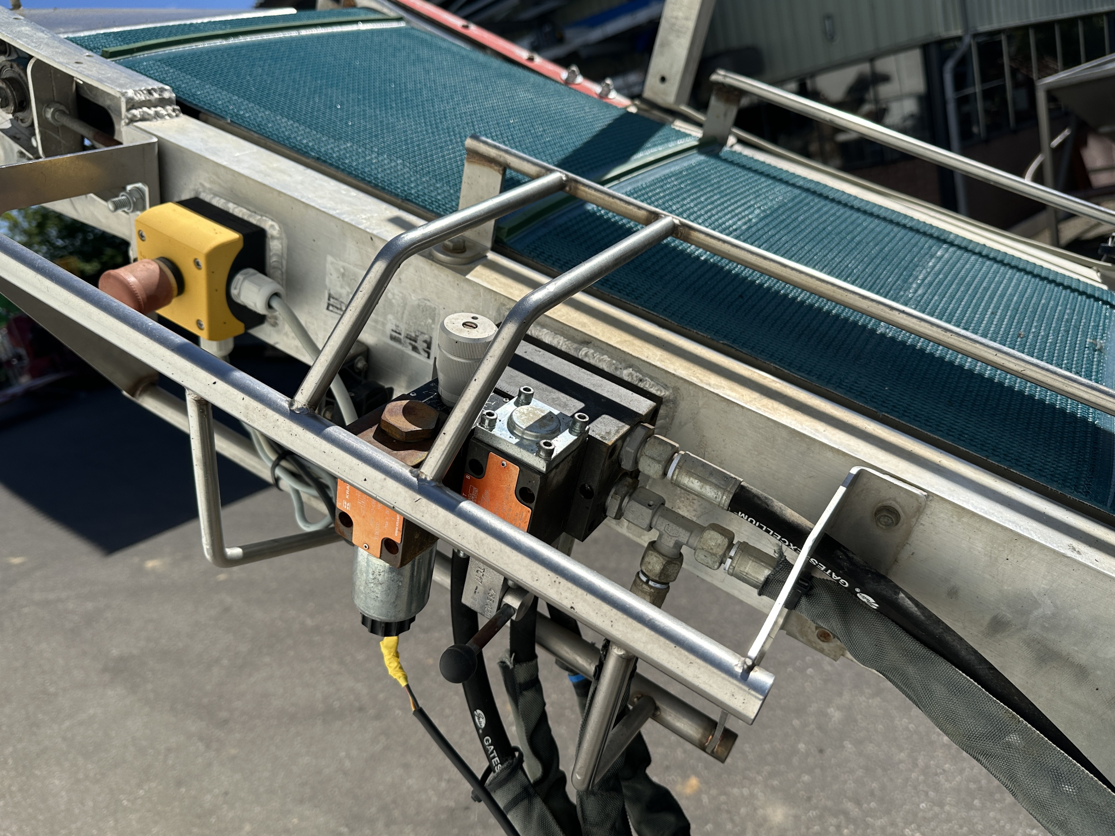 Van den Beucken OBK84 Уборочный конвейер 980 x 40 см для коробок