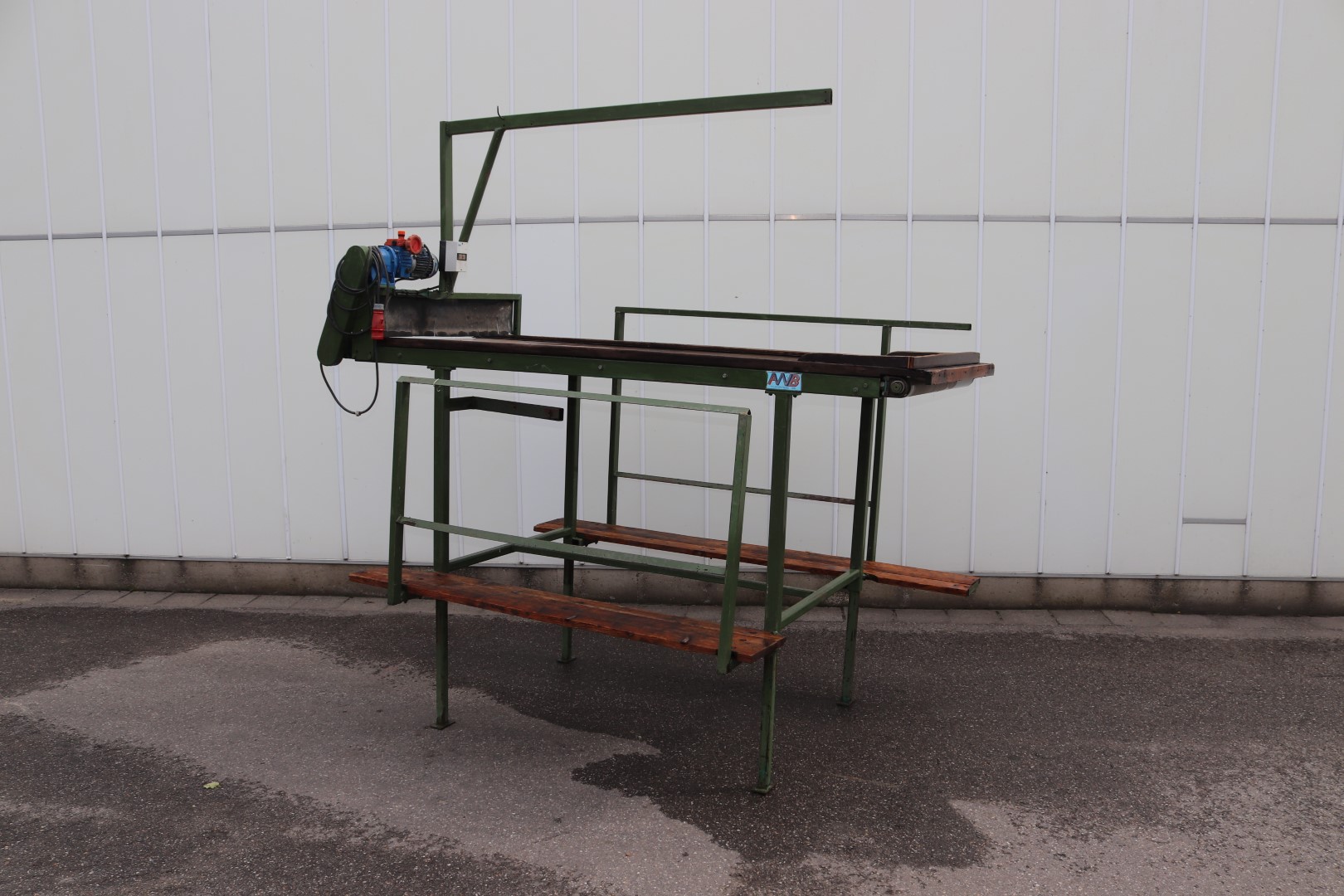AWB inspection conveyor 245 x 100 cm