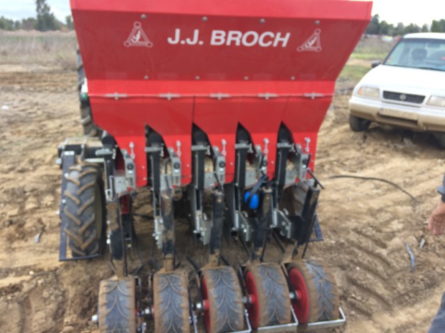 �������������� ���������� ������ JJ Broch 5 ����� ��� ������� � ����-�����