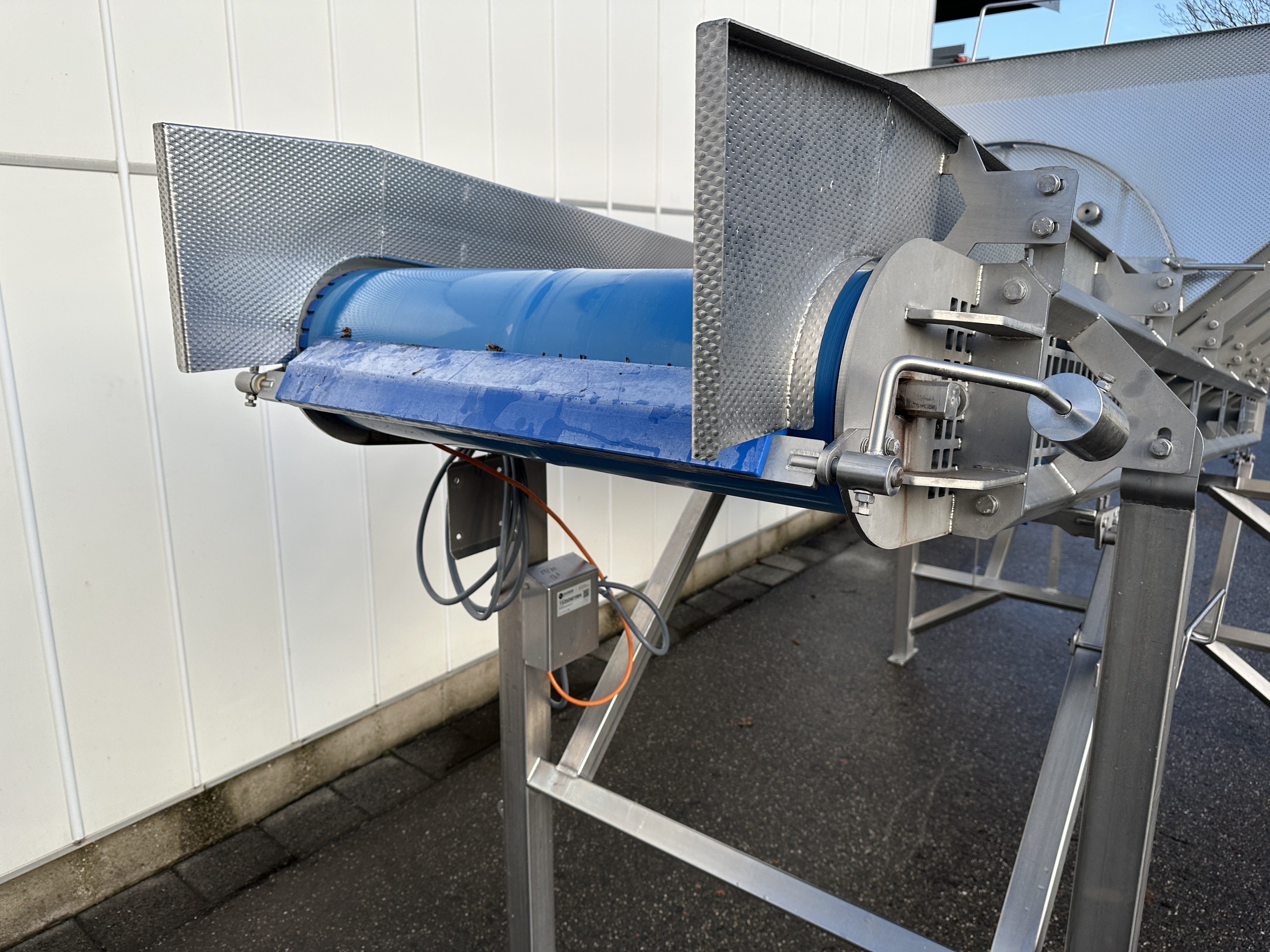 Innotec Systems Дозирующий бункер Конвейер 475 x 77 см, нержавеющая сталь.