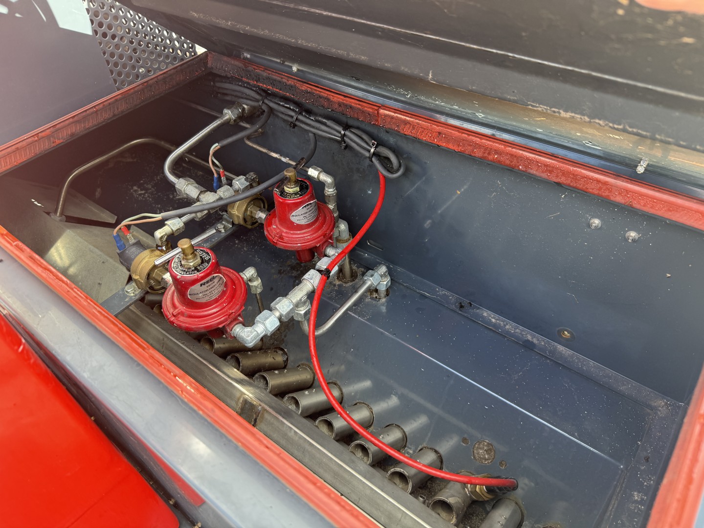 Hoaf KB 1.8 ���������� ����� 180 �� � 3 �������� ���������