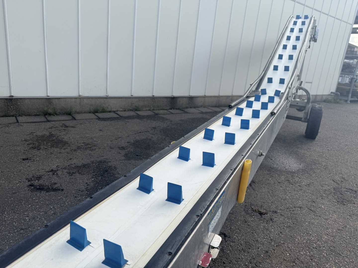 Beets SP2/750/27 Уборочный конвейер 750 x 27 см