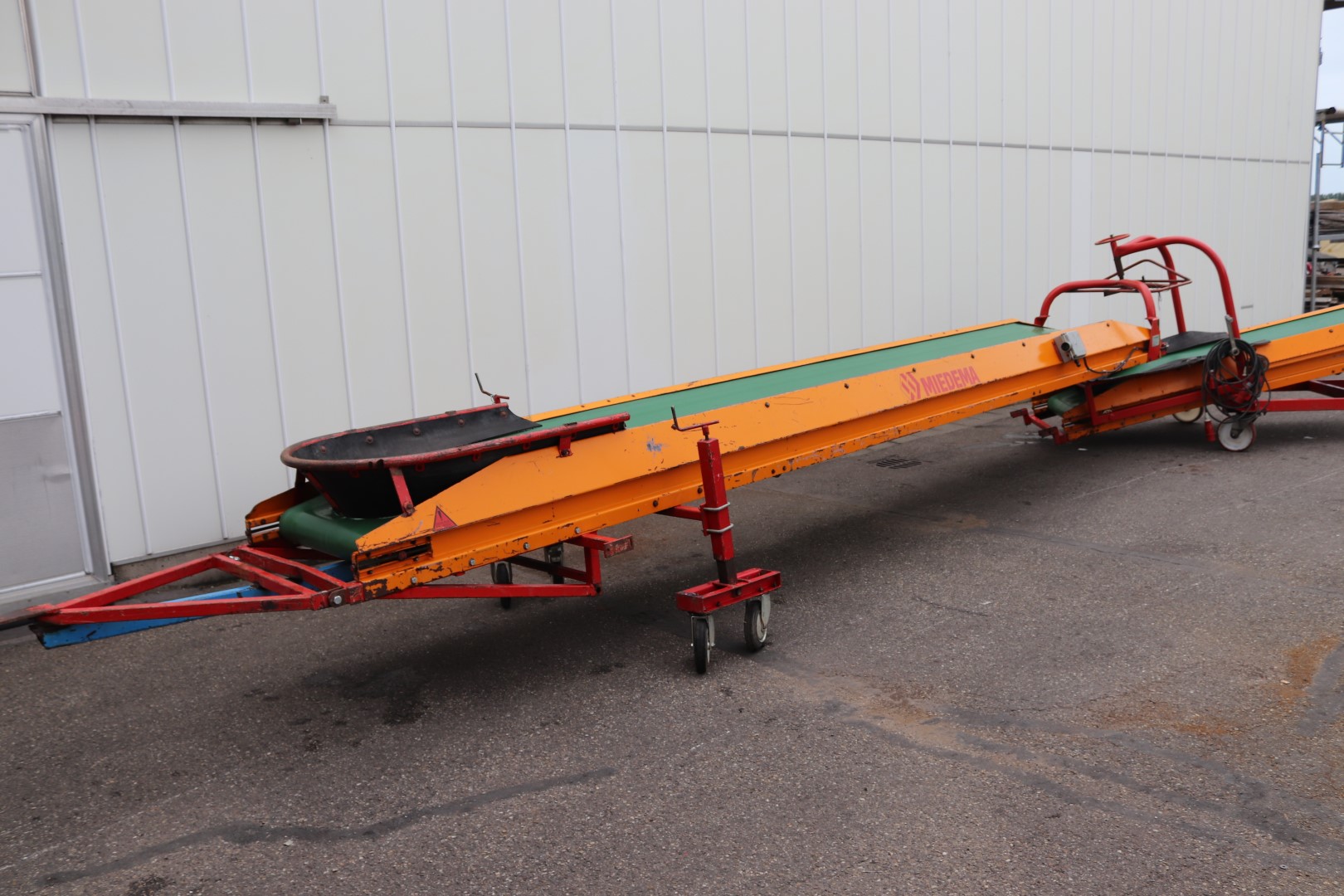 Миедема TAT 120 70 телескопические конвейеры