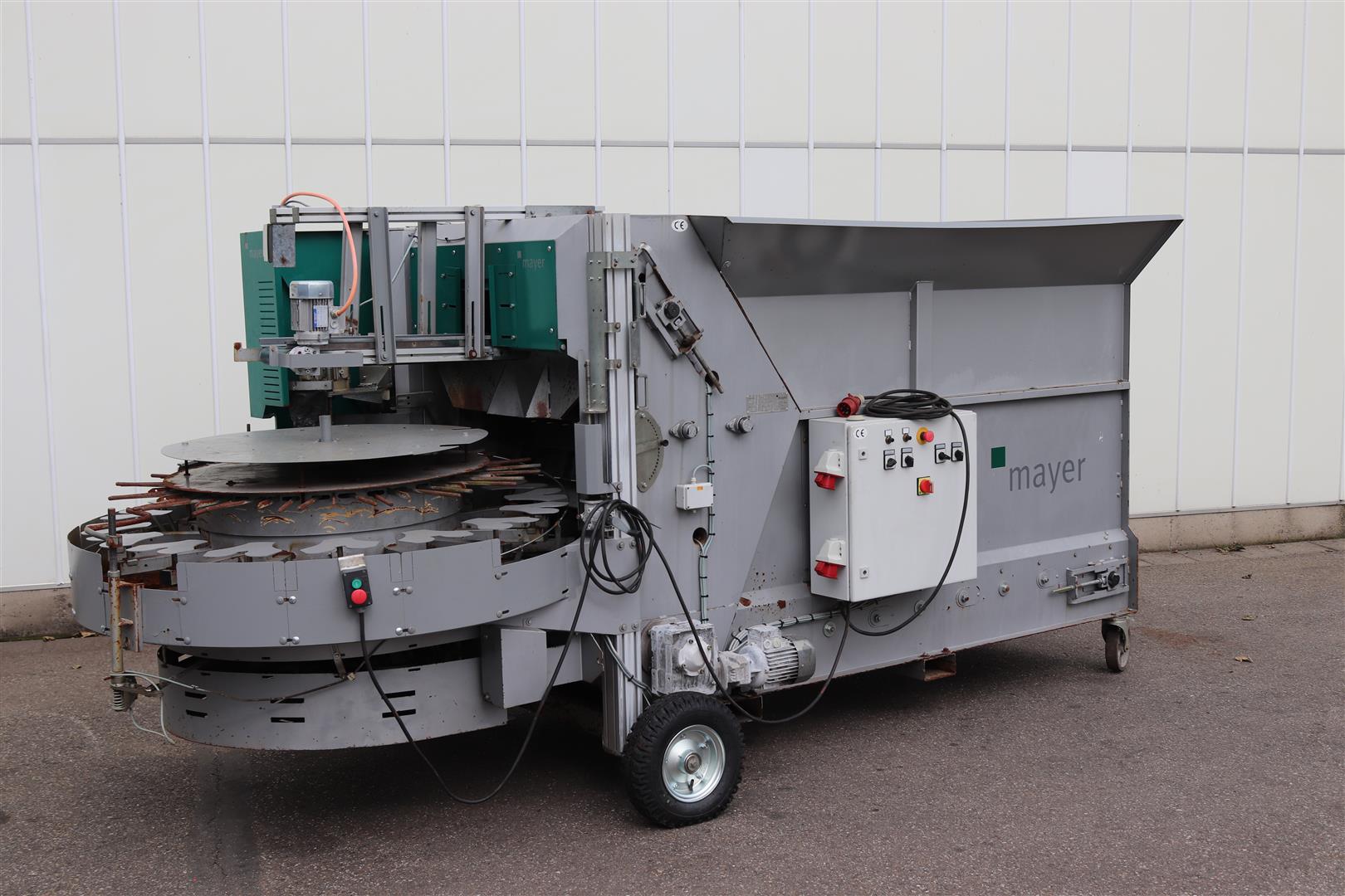 Горшечная машина Mayer TM2400