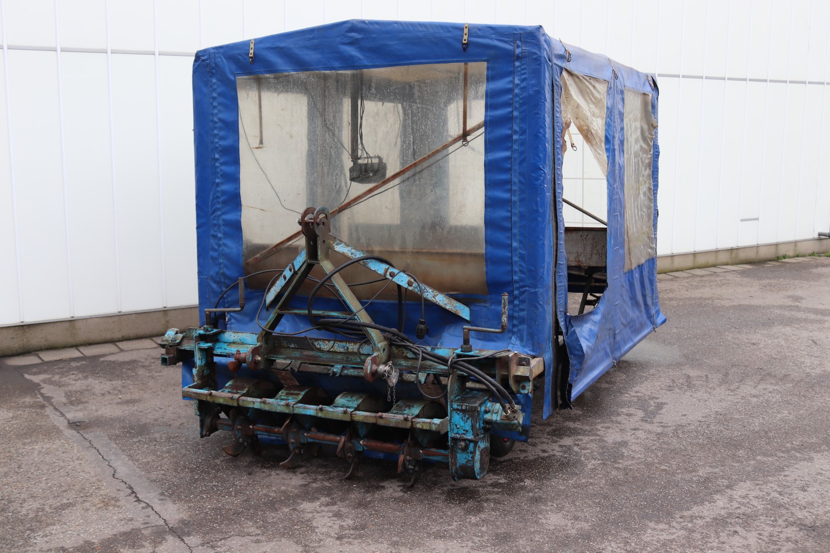 Посевная машина Super Prefer с 4 рядами, посадочными дисками с 16 захватами