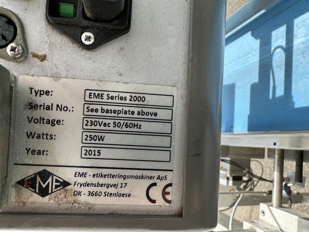 EME Series 2000 Этикеровочная машина