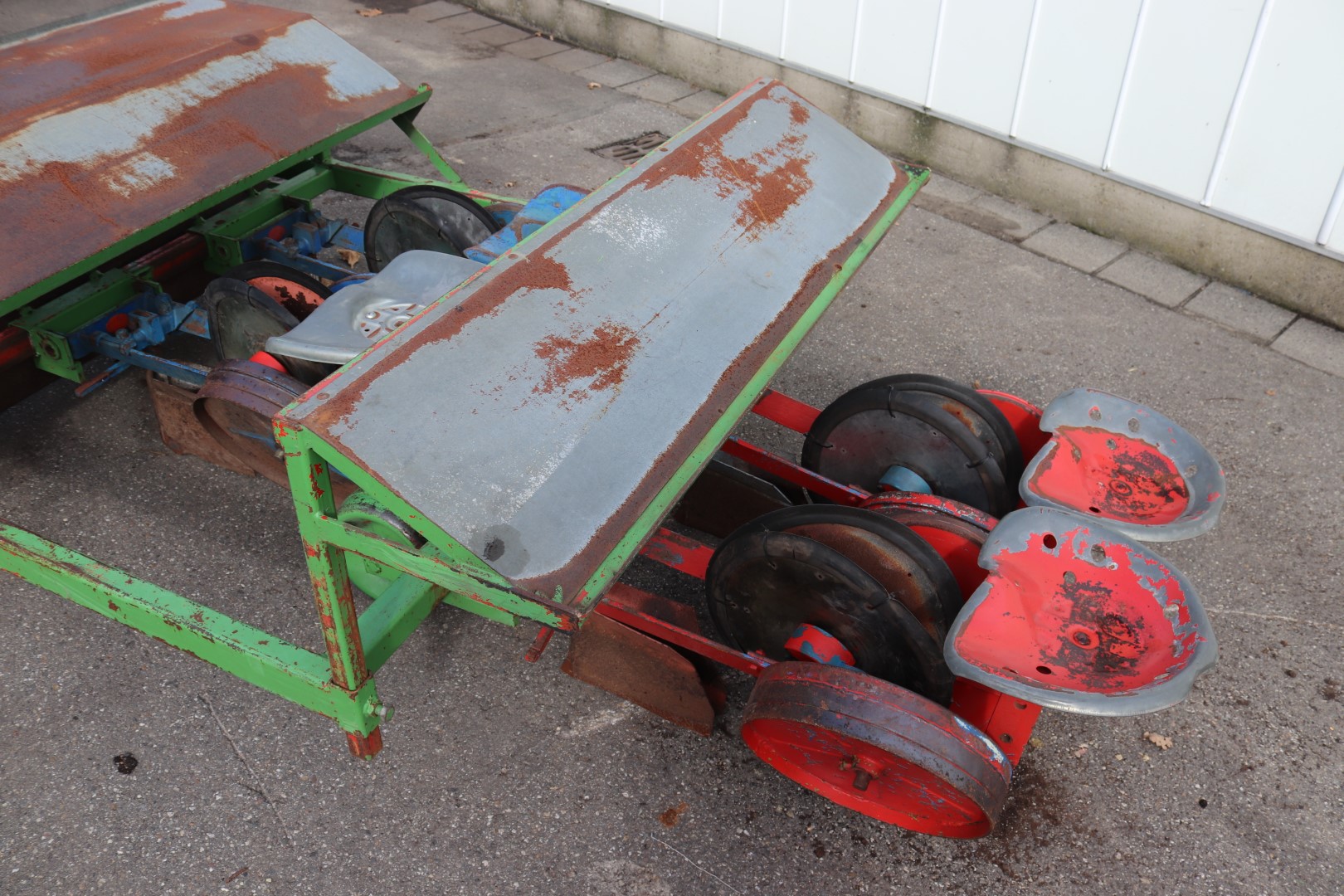 Halmec / Accord 4 row planting machine