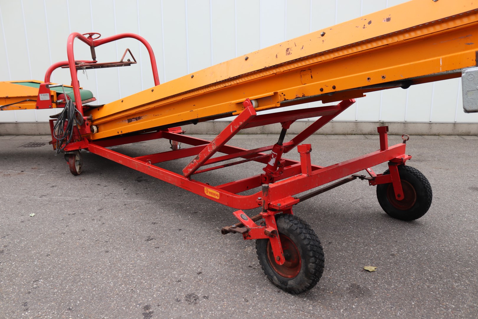 Миедема TAT 120 70 телескопические конвейеры