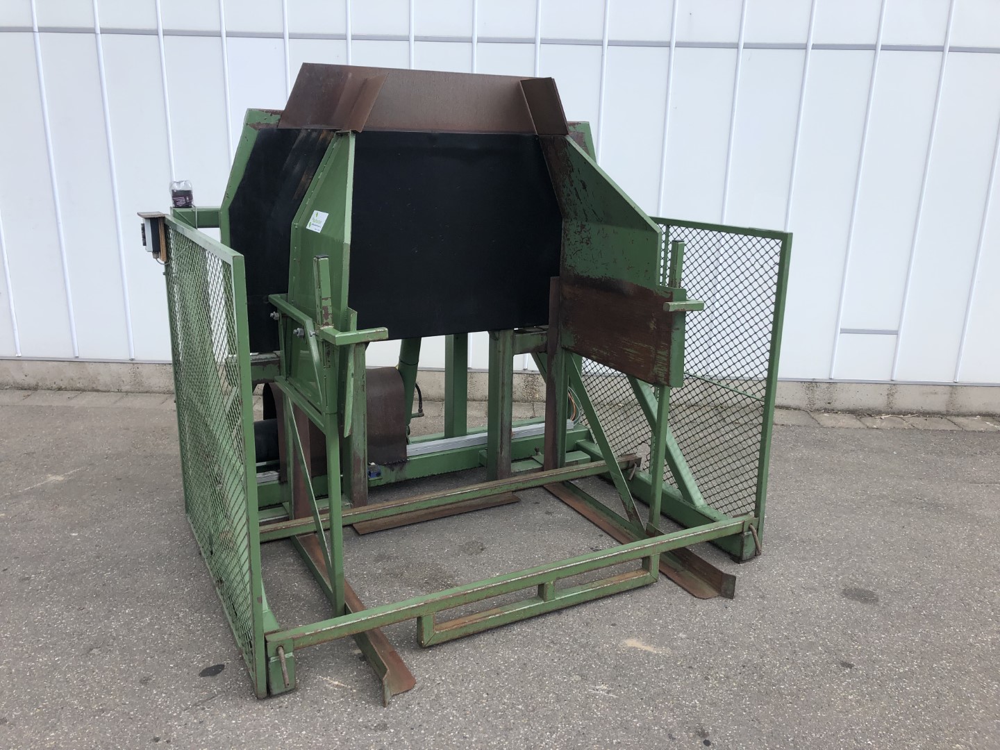 Самосвал ящиков Schouten kk160