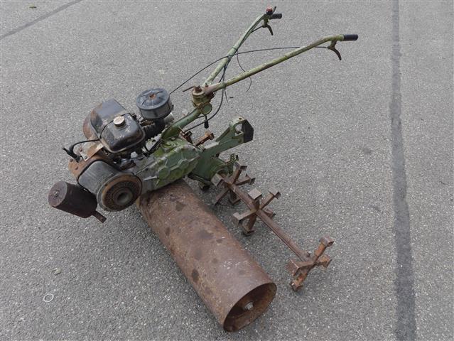 Самоходный копатель для почвоблоков