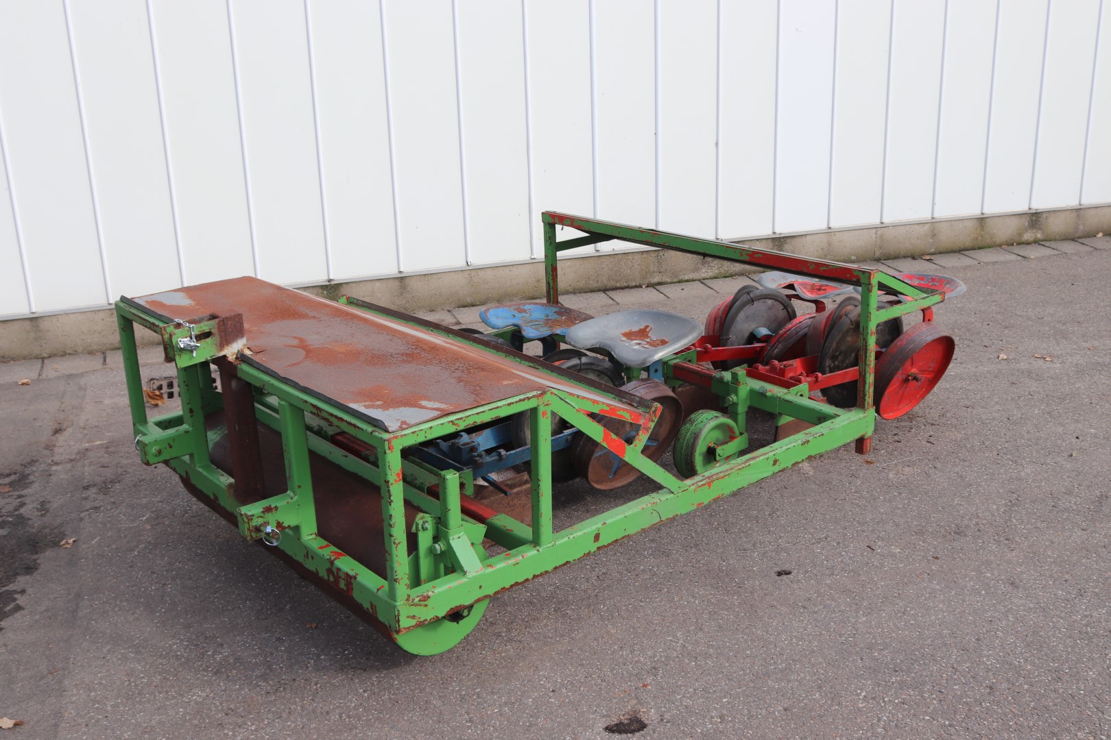 Halmec / Accord 4 row planting machine