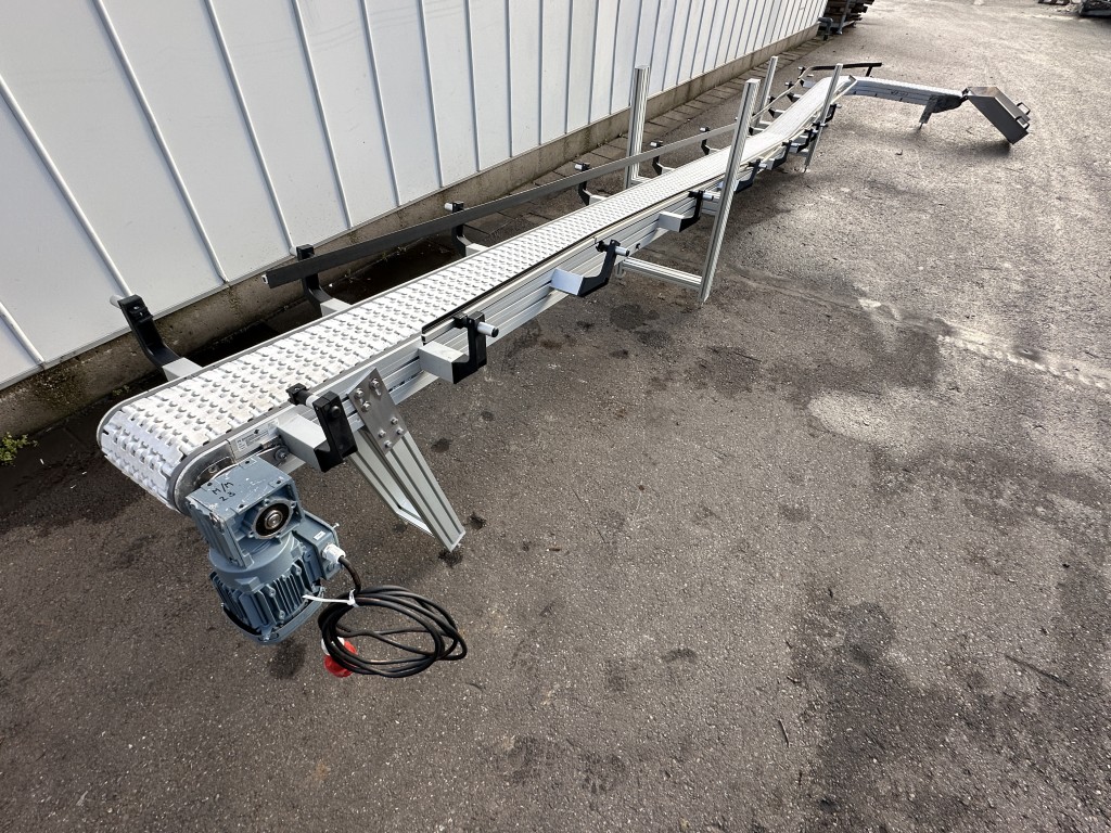FS solutions Криволинейный конвейер с модульным ремнем 725+изгиб 90°