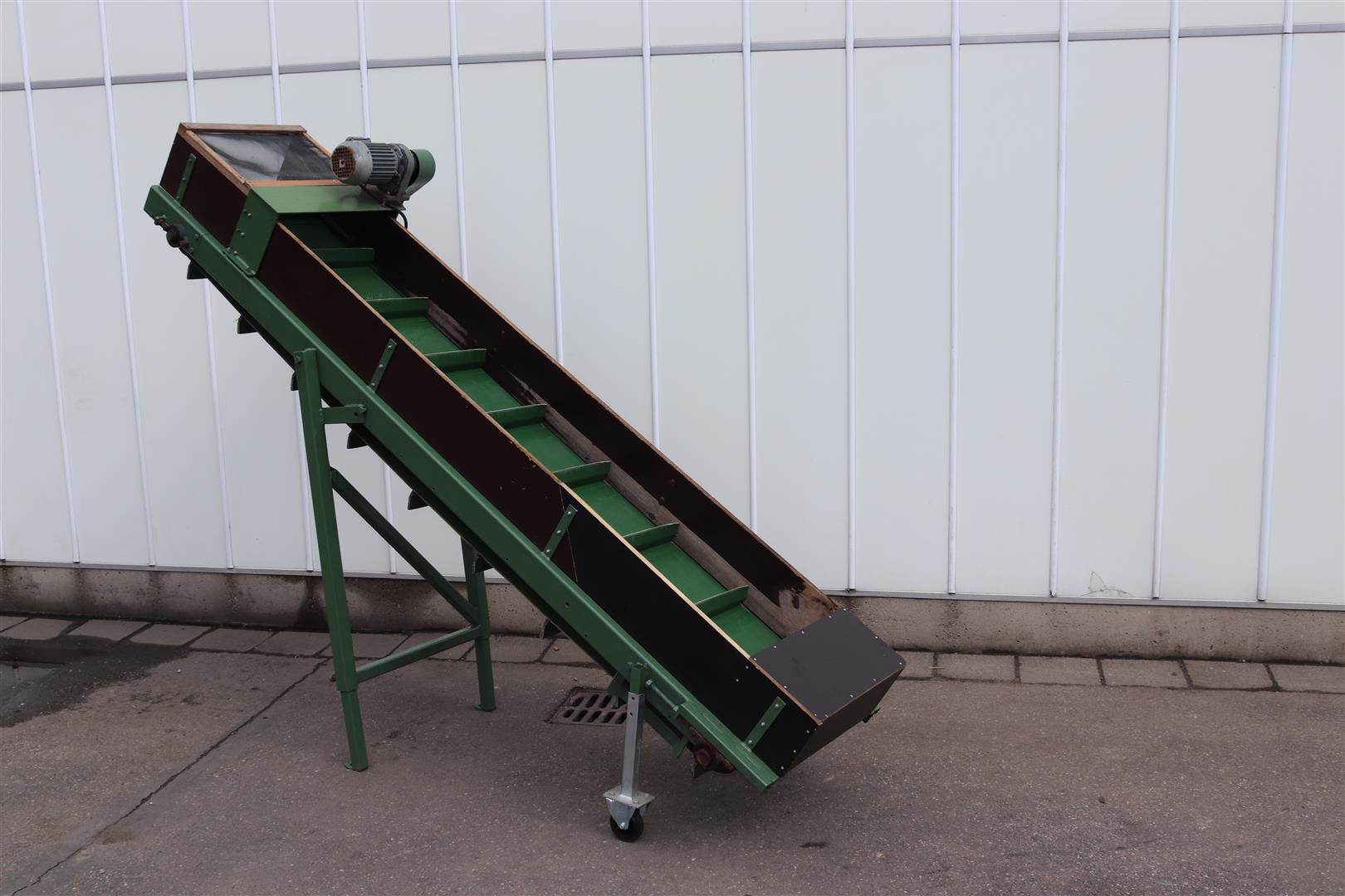 Схоутенский лифт