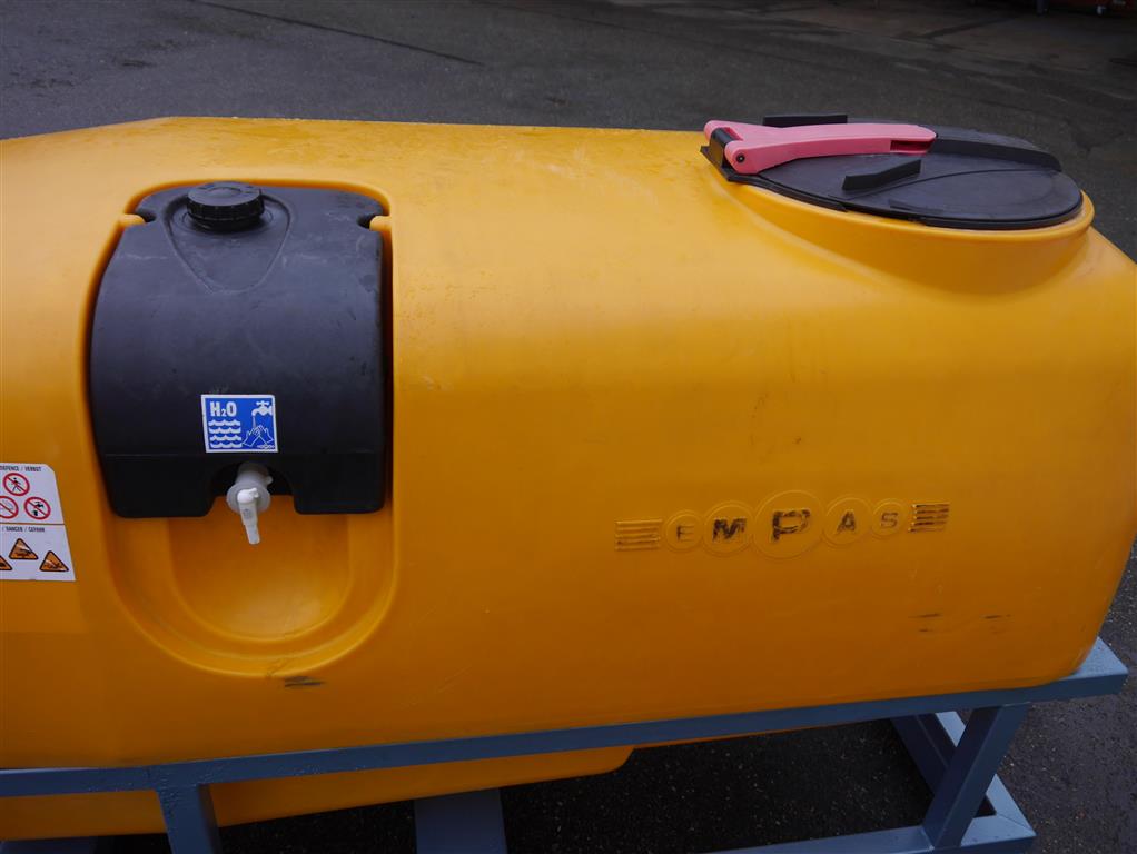 Распылительный бак Empas с двигателем Honda