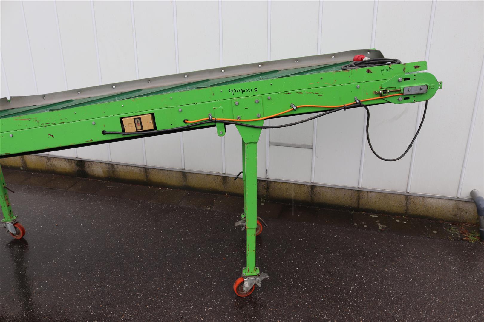 Лифт Demco 350 x 72,5 см