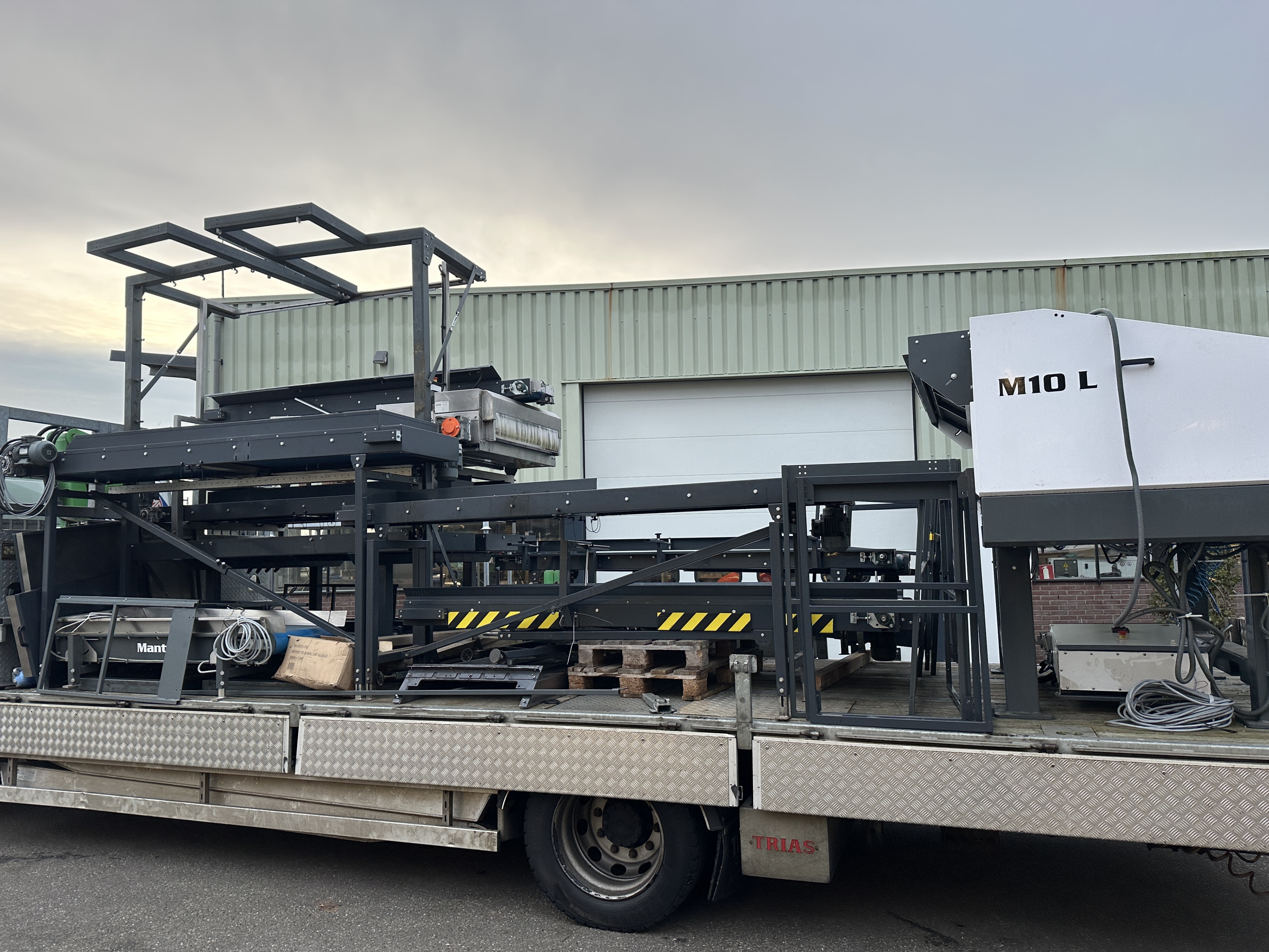 Manter M10 L ������� ������� � �������� ����������, �������� ���������� � ����������� ������