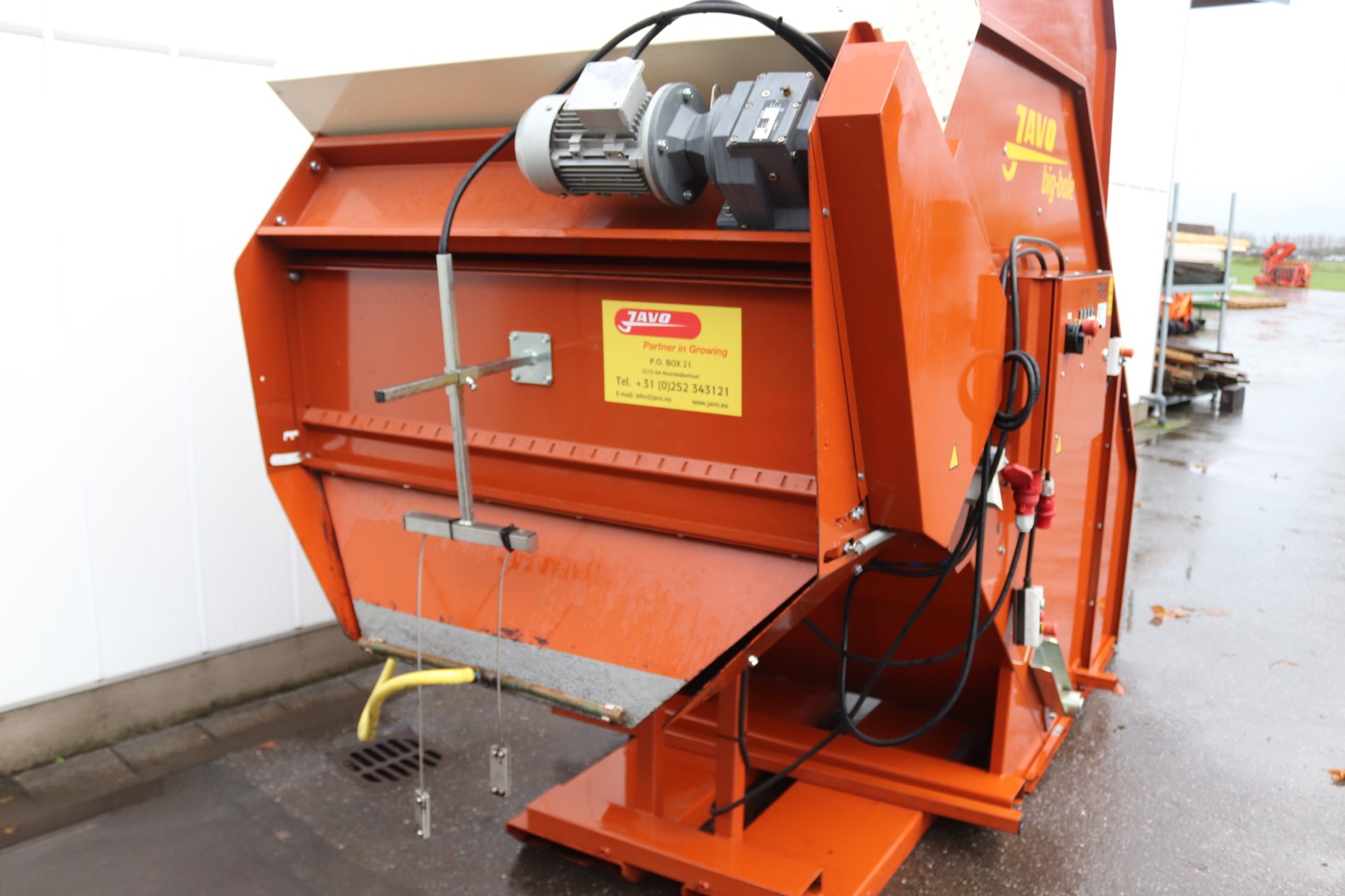 Javo Bigbale breaker - bigbale dosing unit