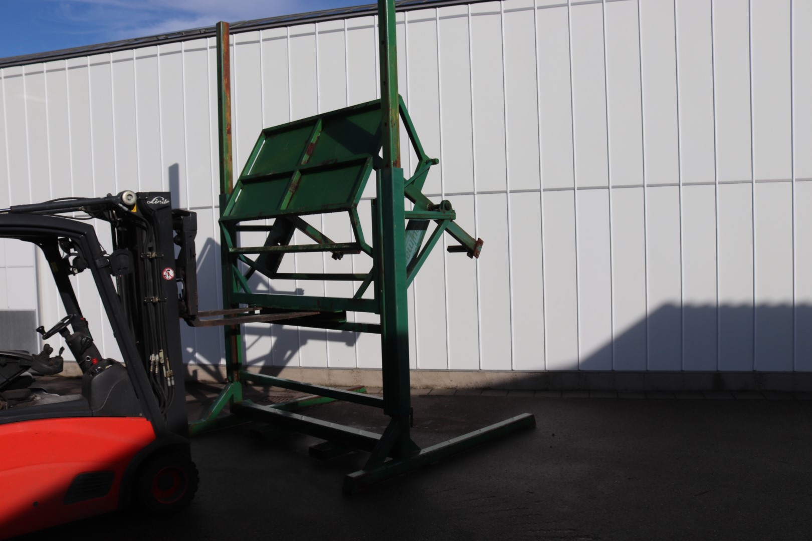 Keulmac mechanical boxtipper
