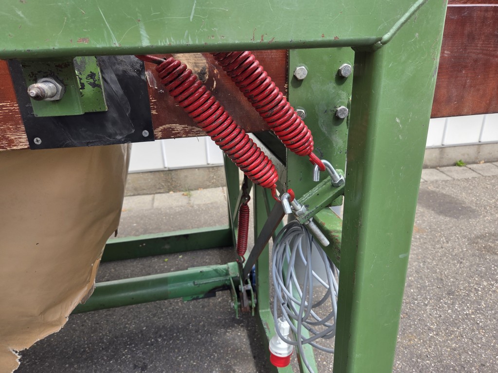 Schouten SM-2x60/4x135 �����a ��� ���������� ��������� ������ 120 �� � ��������������� �������������.