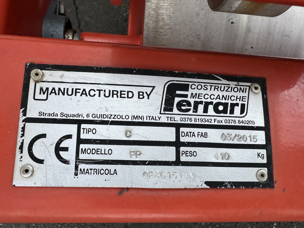 Ferrari FP �����a ��� ������� �������������������� ����� 180 ��