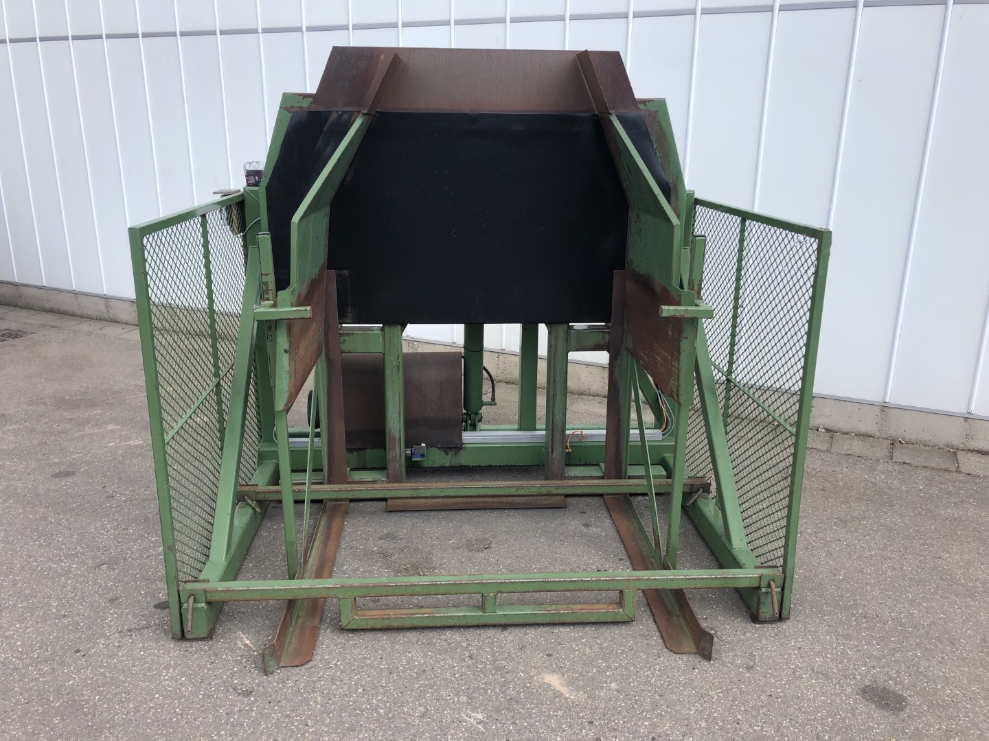 Самосвал ящиков Schouten kk160