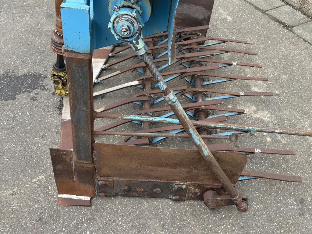 Magnifiek Вибрационная выкопочная скобa 135 см