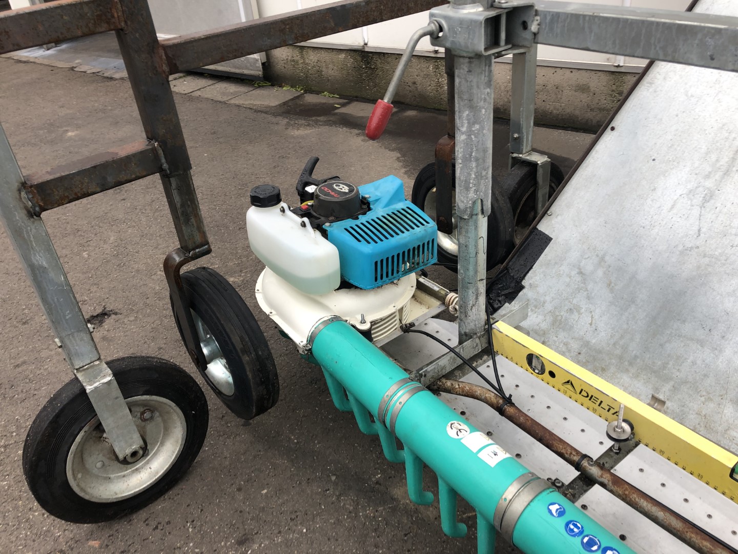 Horti Hands Eazycut pruning machine