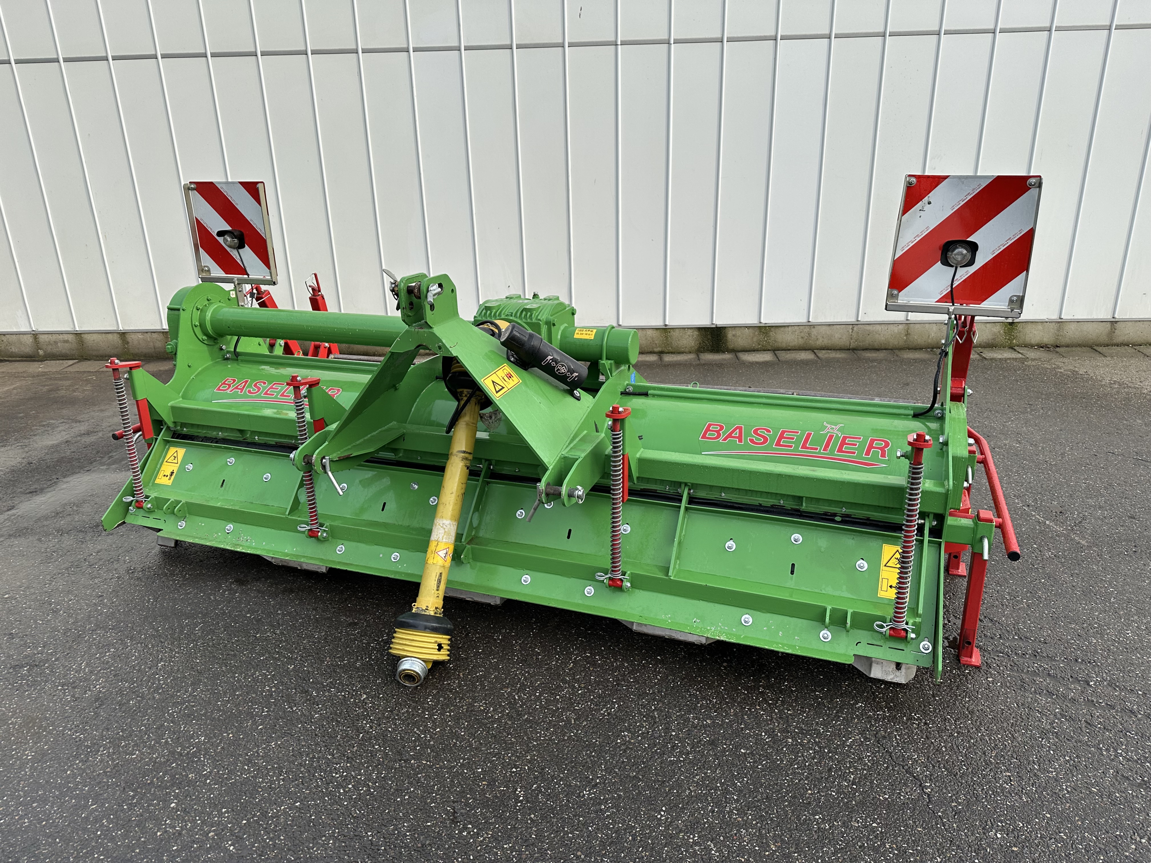 Baselier FF310 Грядо-/гребнеобразователь