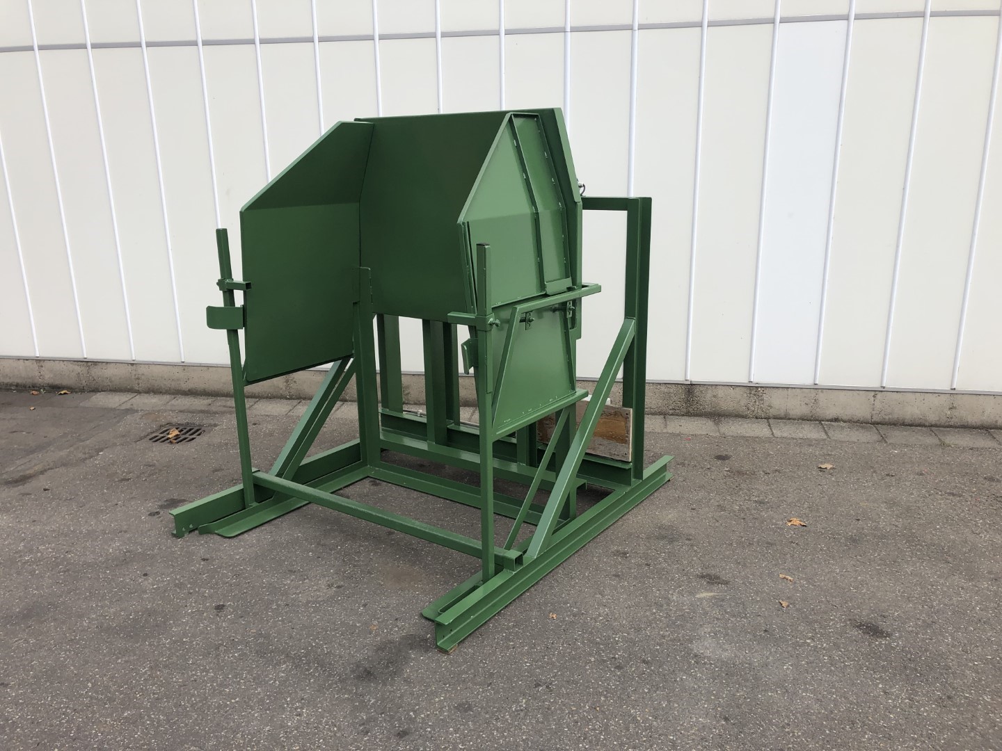 Схоутен boxtipper для коробок макс шириной 120 см