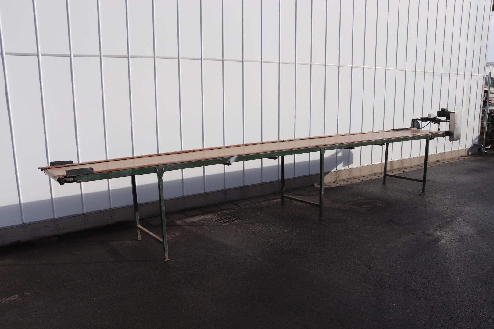 Compas inspection conveyor 690 x 75 cm