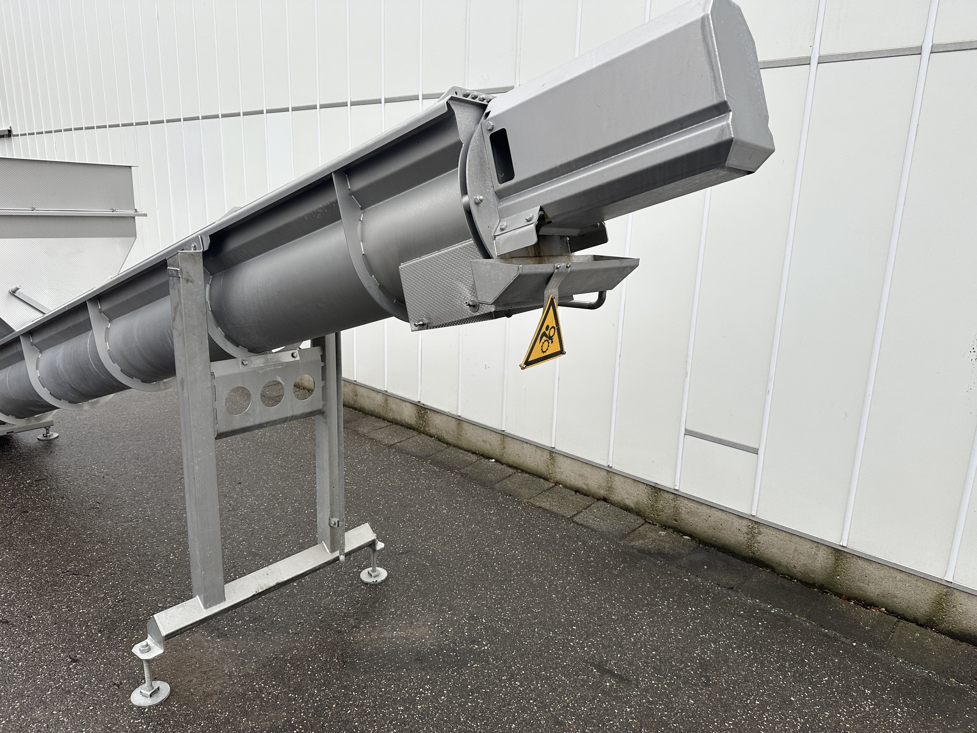 DTS Шнековый конвейер 475 x 35 см